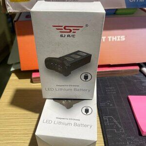 7.4V 2500mAh lipo Battery for HS100 S70 T35 S70W 7.4v RC Drone B